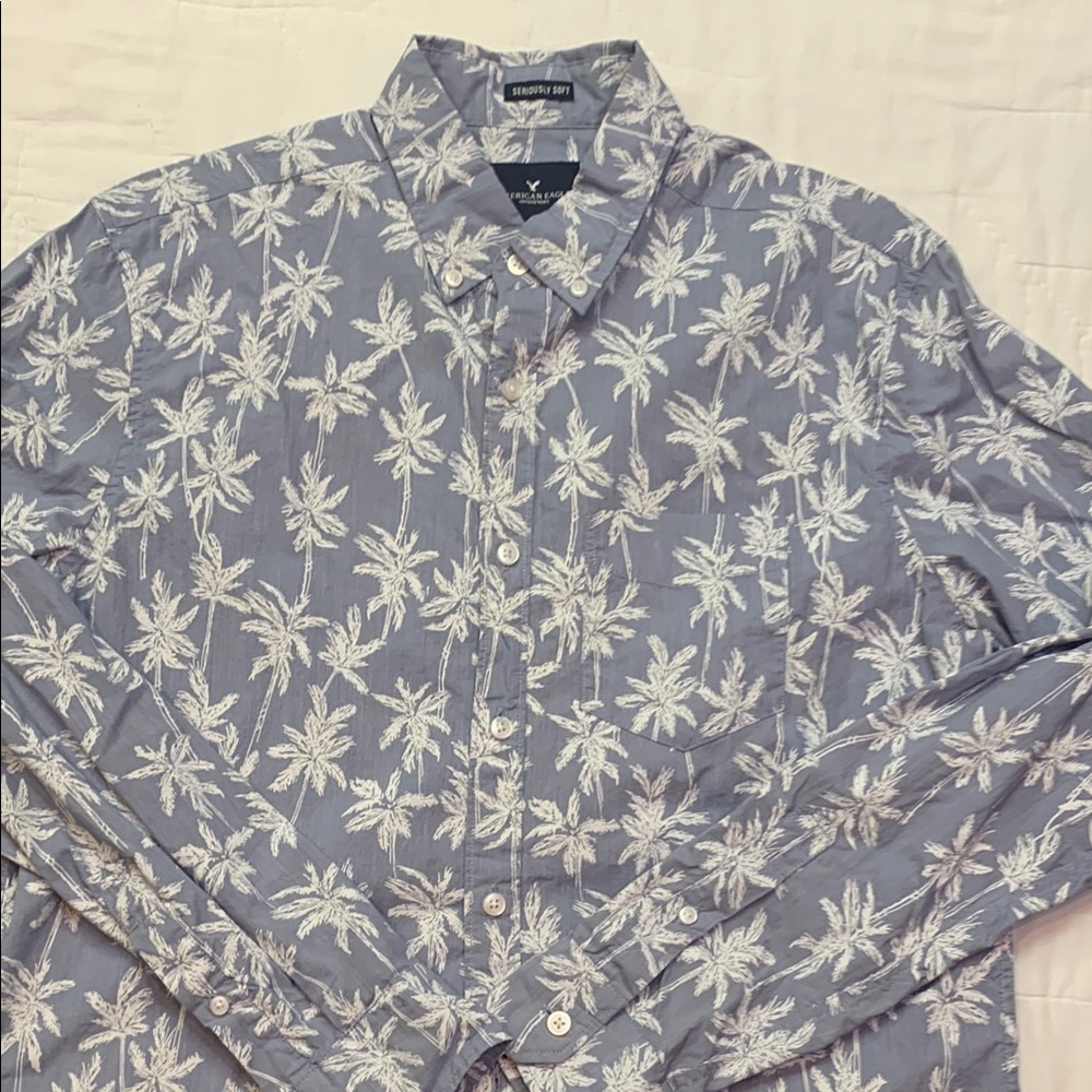 Preppy Beachwear Blue/White Palm Tree Print Long Sleeve Button-Down Medium